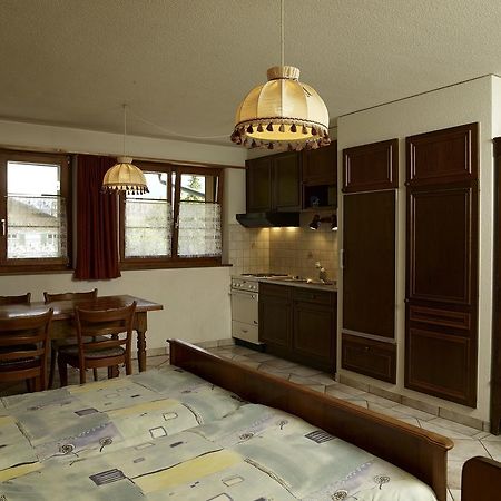 Hotel-Gite Rural A 3 Km De Delemont Courcelon Ngoại thất bức ảnh