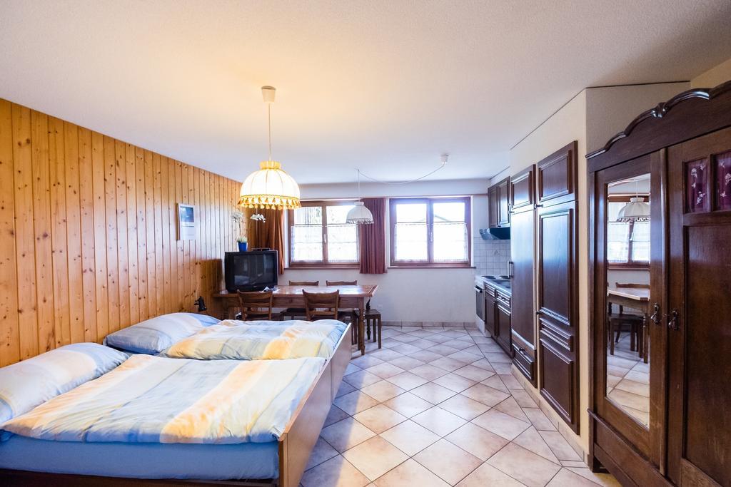 Hotel-Gite Rural A 3 Km De Delemont Courcelon Ngoại thất bức ảnh